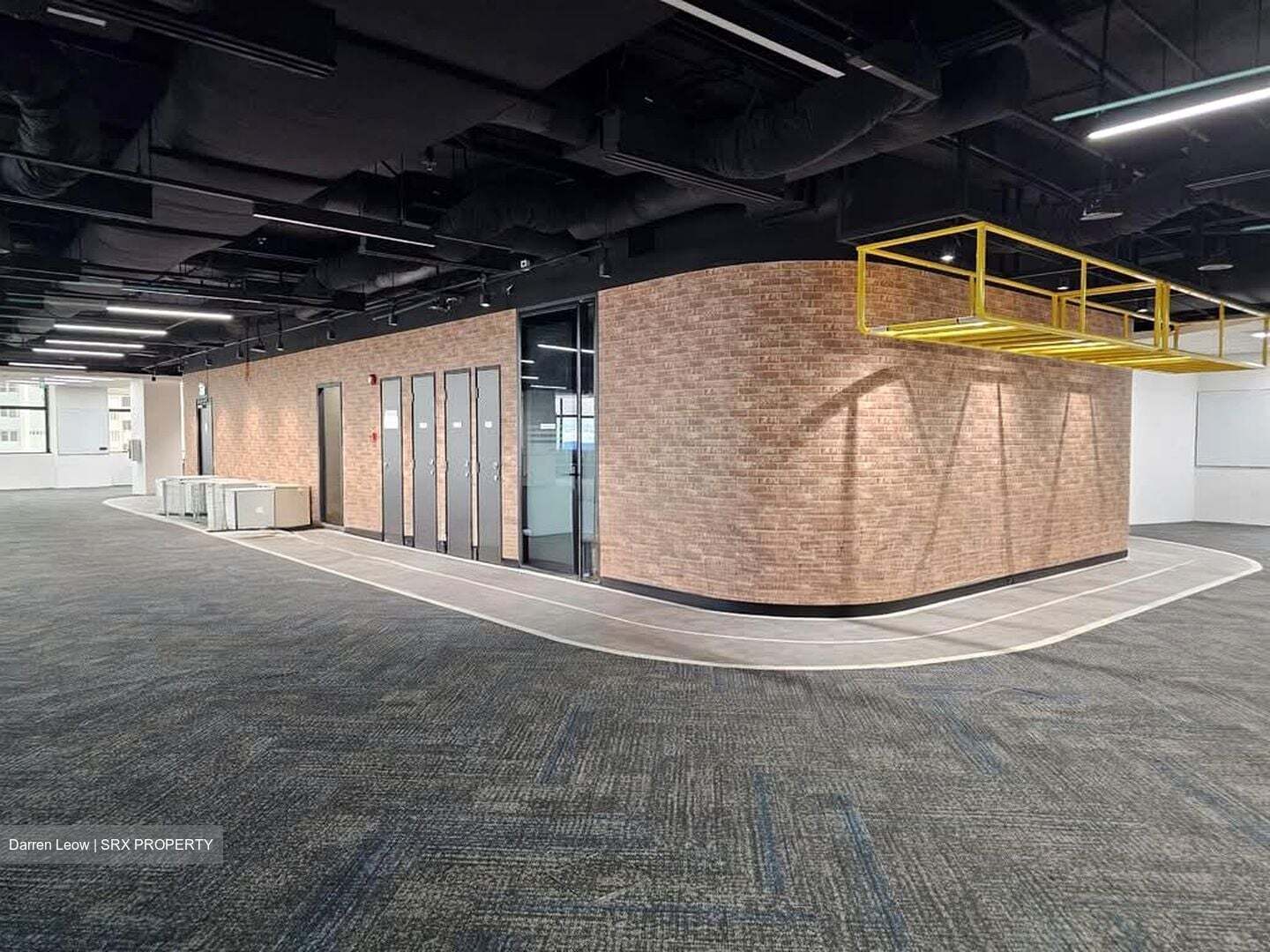 Abi Plaza (D2), Office #535099371
